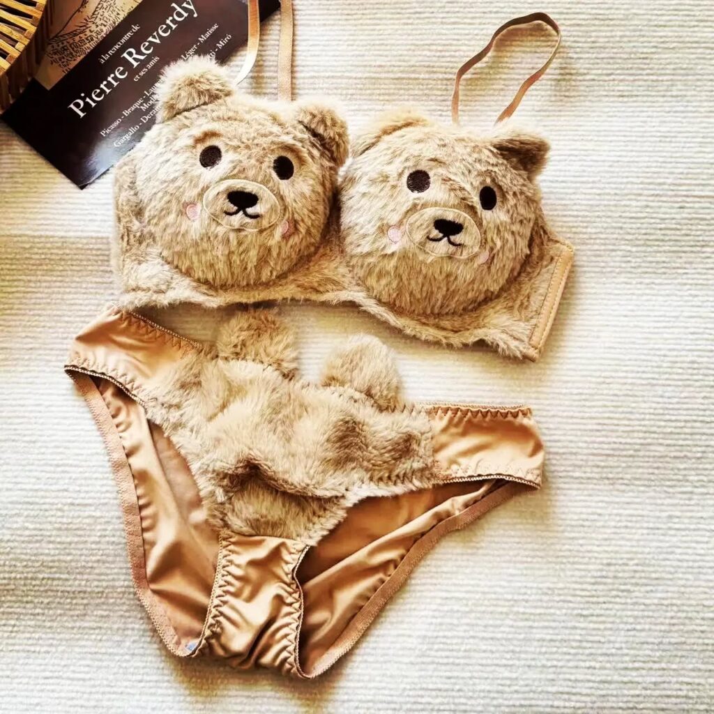 New High Quality Sexy Cute Kitty Anime Soft Plush Design Bra & Panty Set