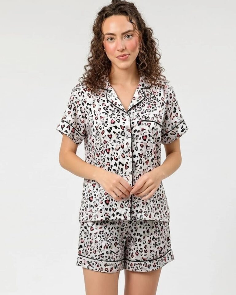Silk PJ Set with Scrunchies – Snow Leopard