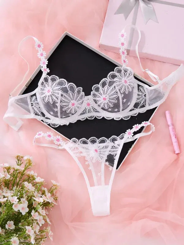 Pretty Wear Sexy Elegant White Lace Lingerie Set – Soft Mesh Floral Embroidered Bra & Panty